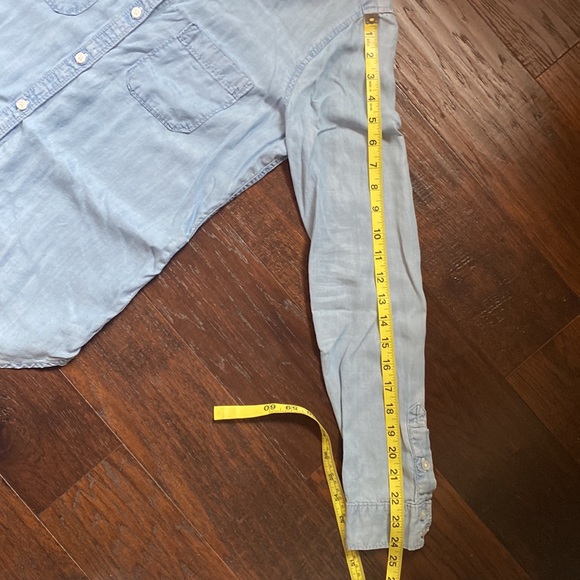 SO brand perfect shirt relaxed fit chambray button down shirt size medium - Picture 7 of 10
